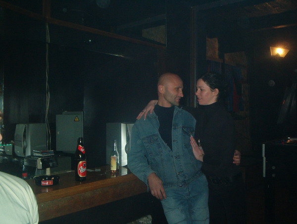 TNT Pub 2